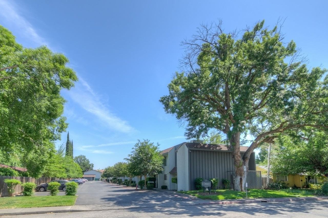 Rio Townhouses Apartments - 279 Rio Lindo Ave Chico CA | Zumper