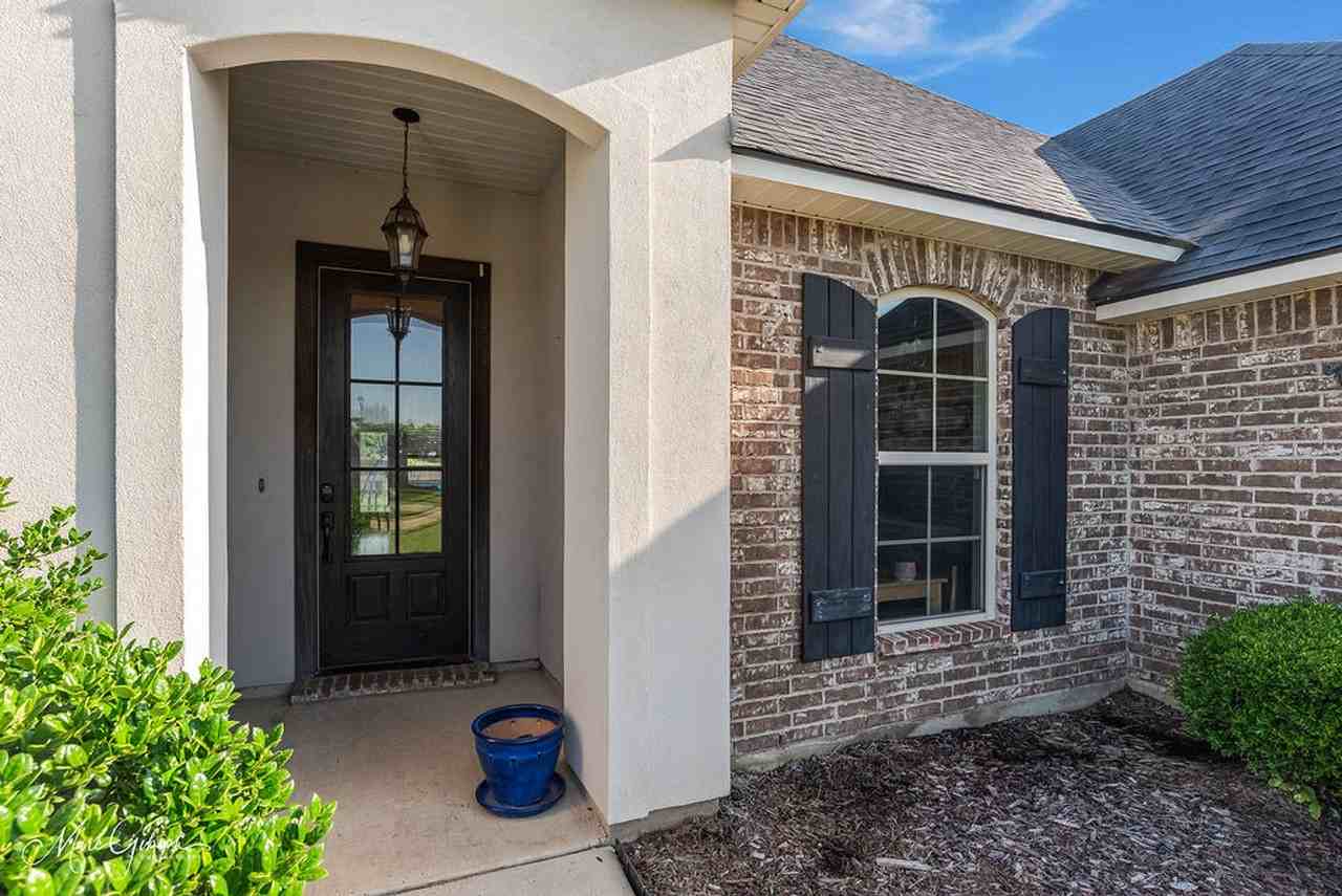 2345 Tallgrass Cir - Photo 2 of 26