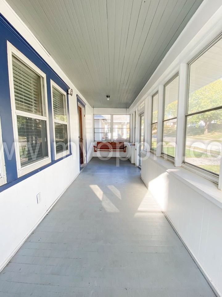 2332 S 35th Ave - Photo 2 of 22