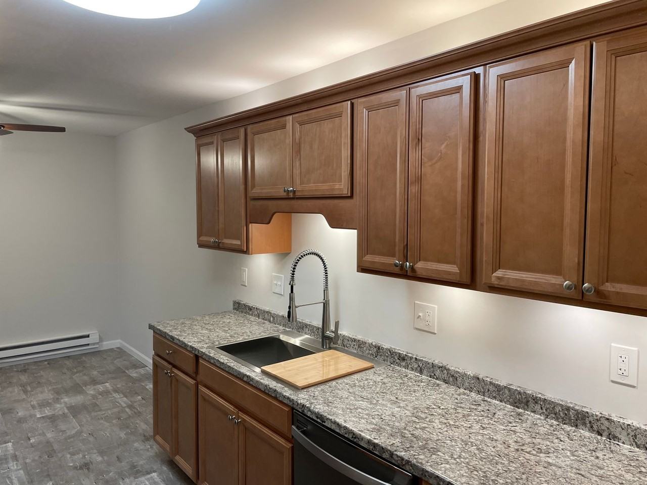 54 - Maple Ct - Photo 2 of 12