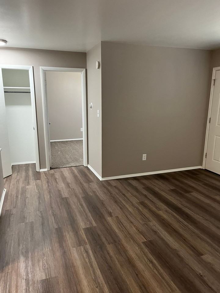 8355 W 9th Ave - Photo 2 of 11