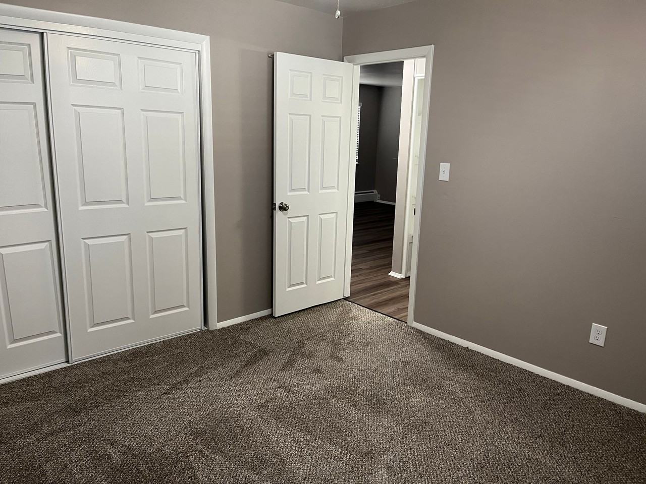 8355 W 9th Ave - Photo 5 of 11