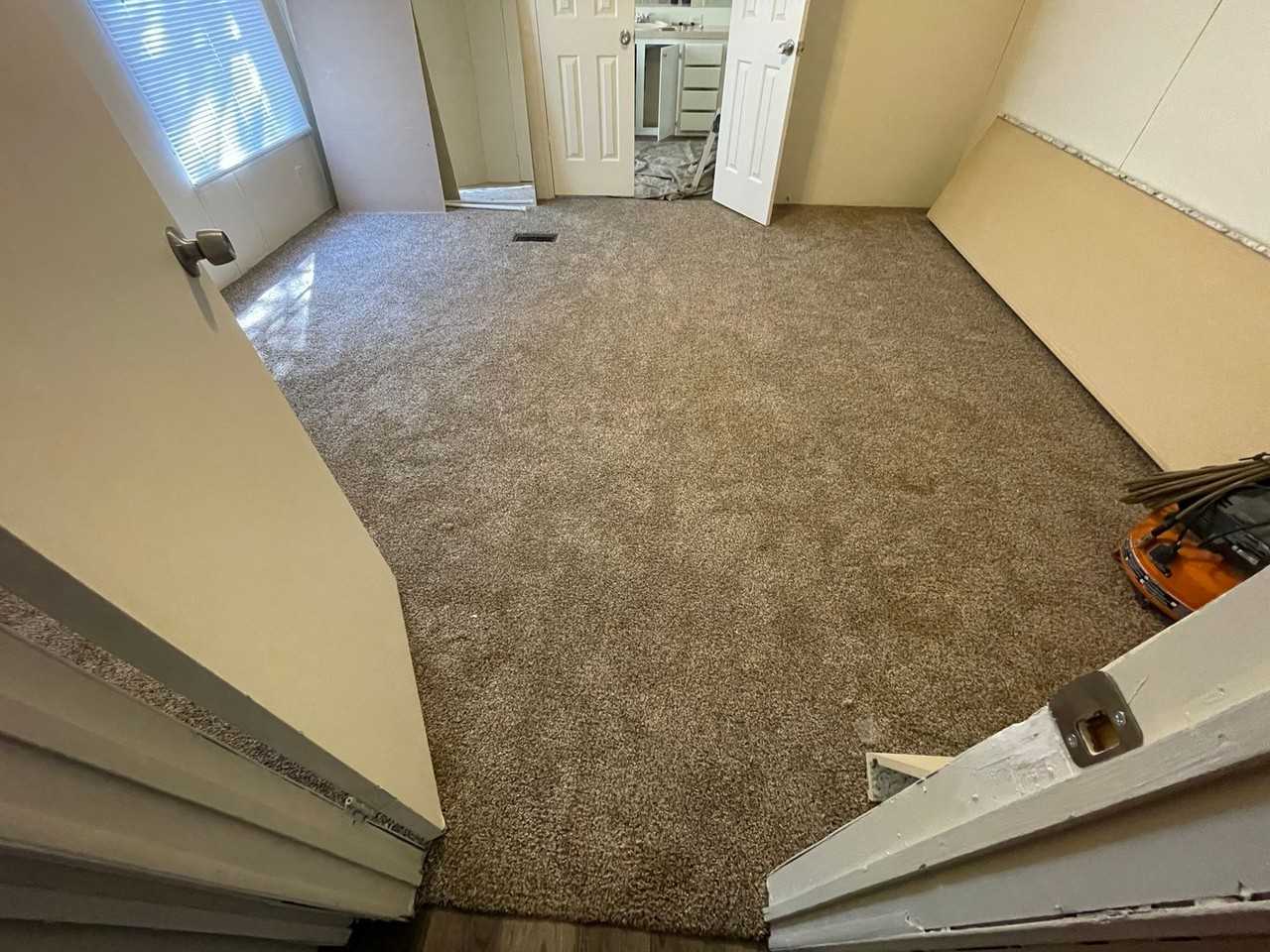 317 King William - Photo 3 of 29