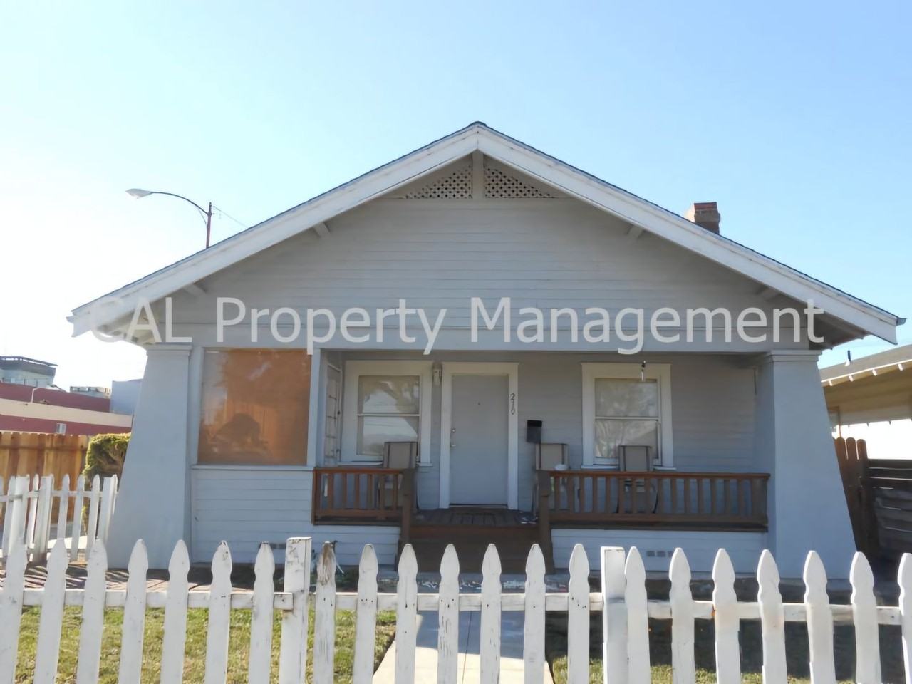 210 Pajaro St - Photo 2 of 11