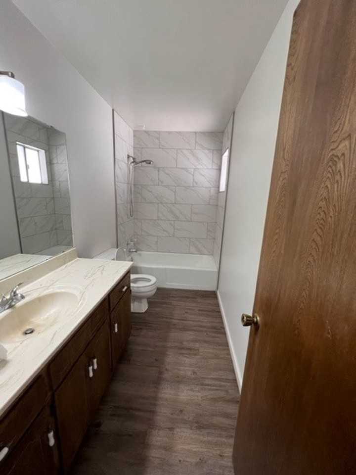 1622 S Bradley St - Photo 5 of 21