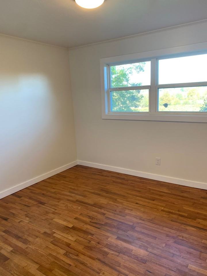 1326 Settawig Rd - Photo 6 of 16