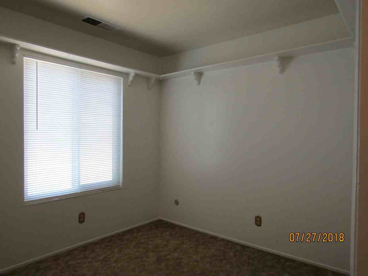 416 Korbel Pl - Photo 5 of 11