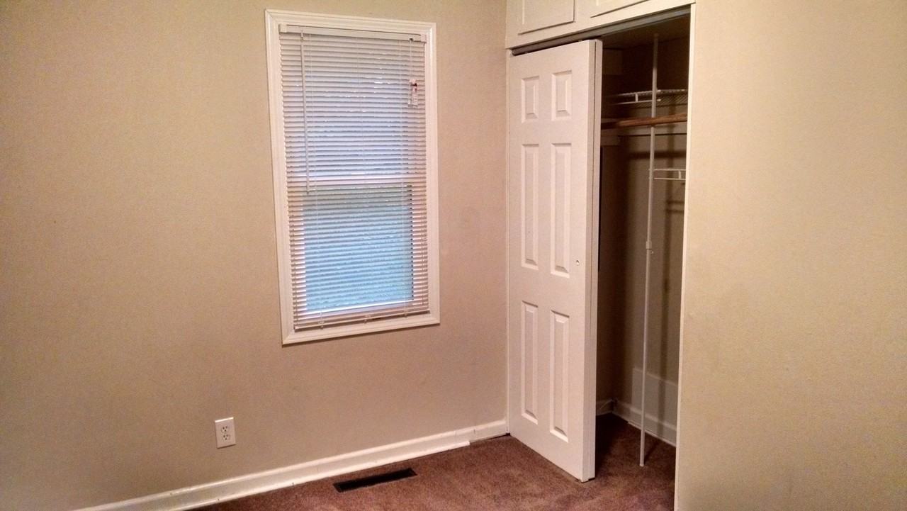 7702 E 51st St - Photo 7 of 11