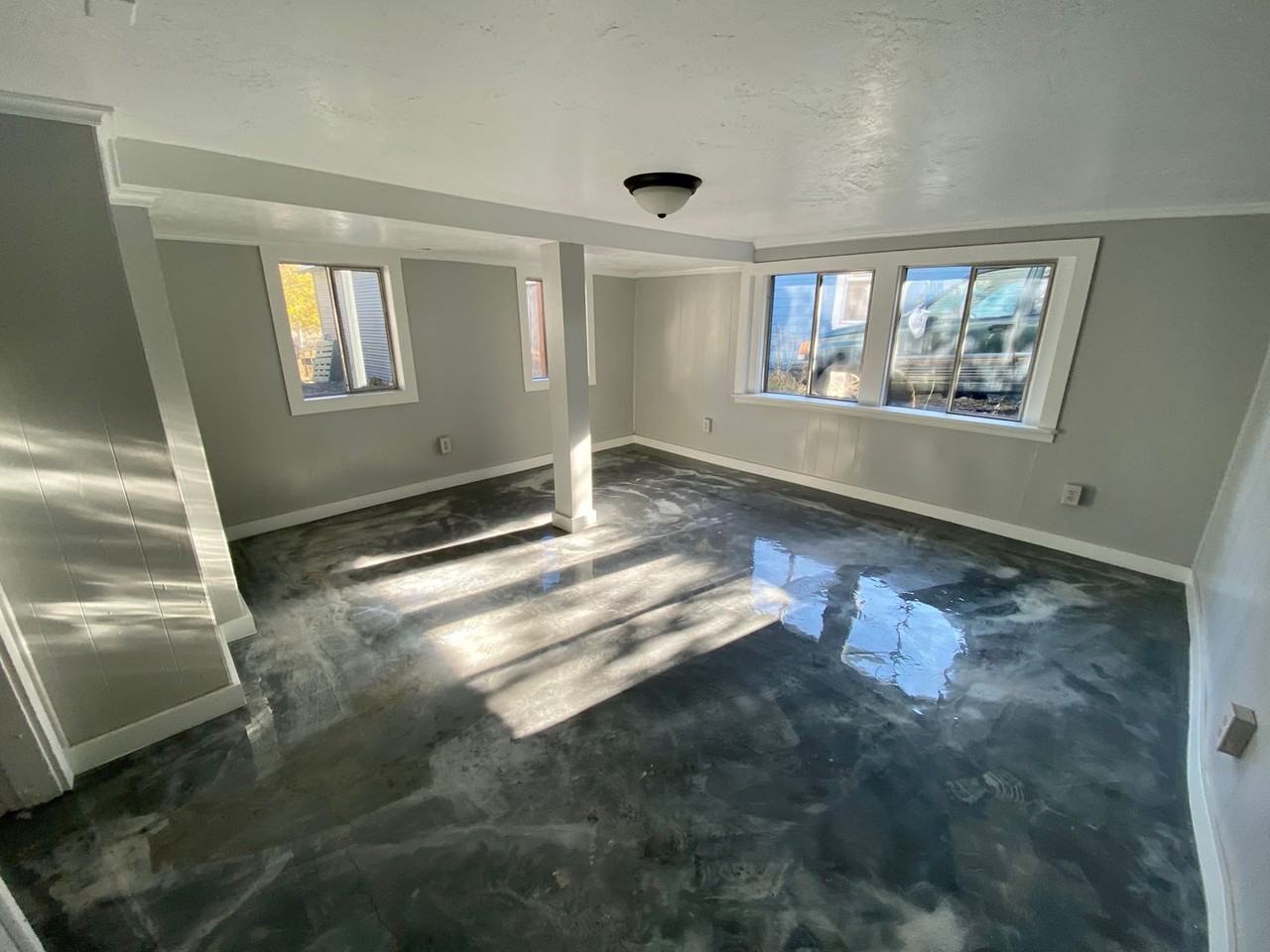 623 N 9th St - Photo 5 of 9