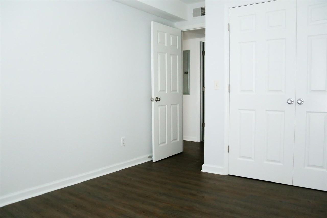 515 Basswood Ave - Photo 6 of 32