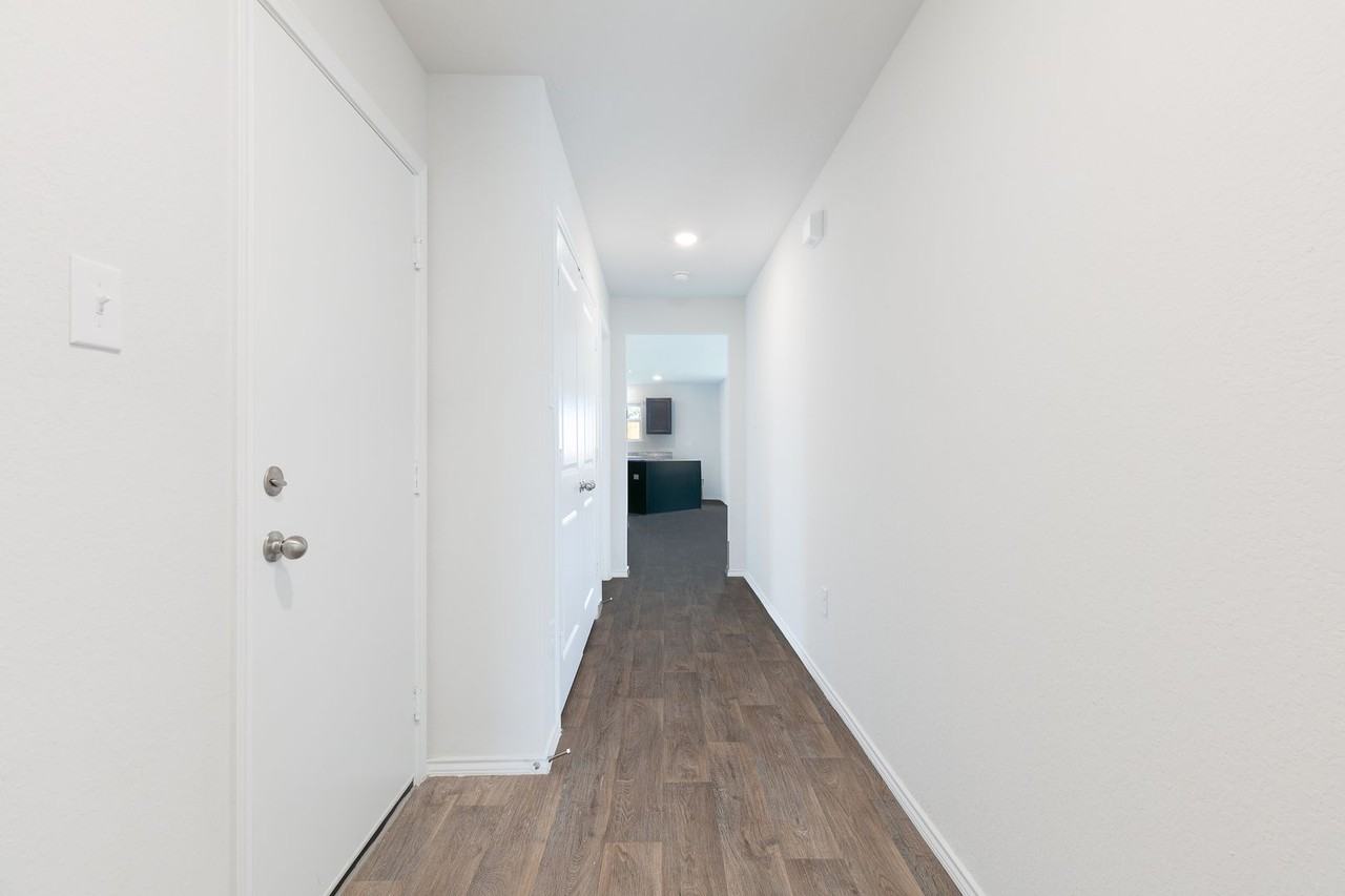 8103 Autares Glade - Photo 5 of 27