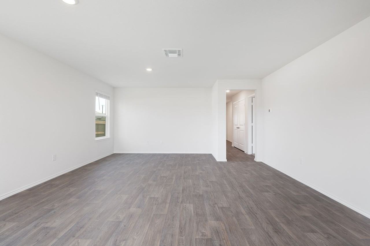 8103 Autares Glade - Photo 6 of 27