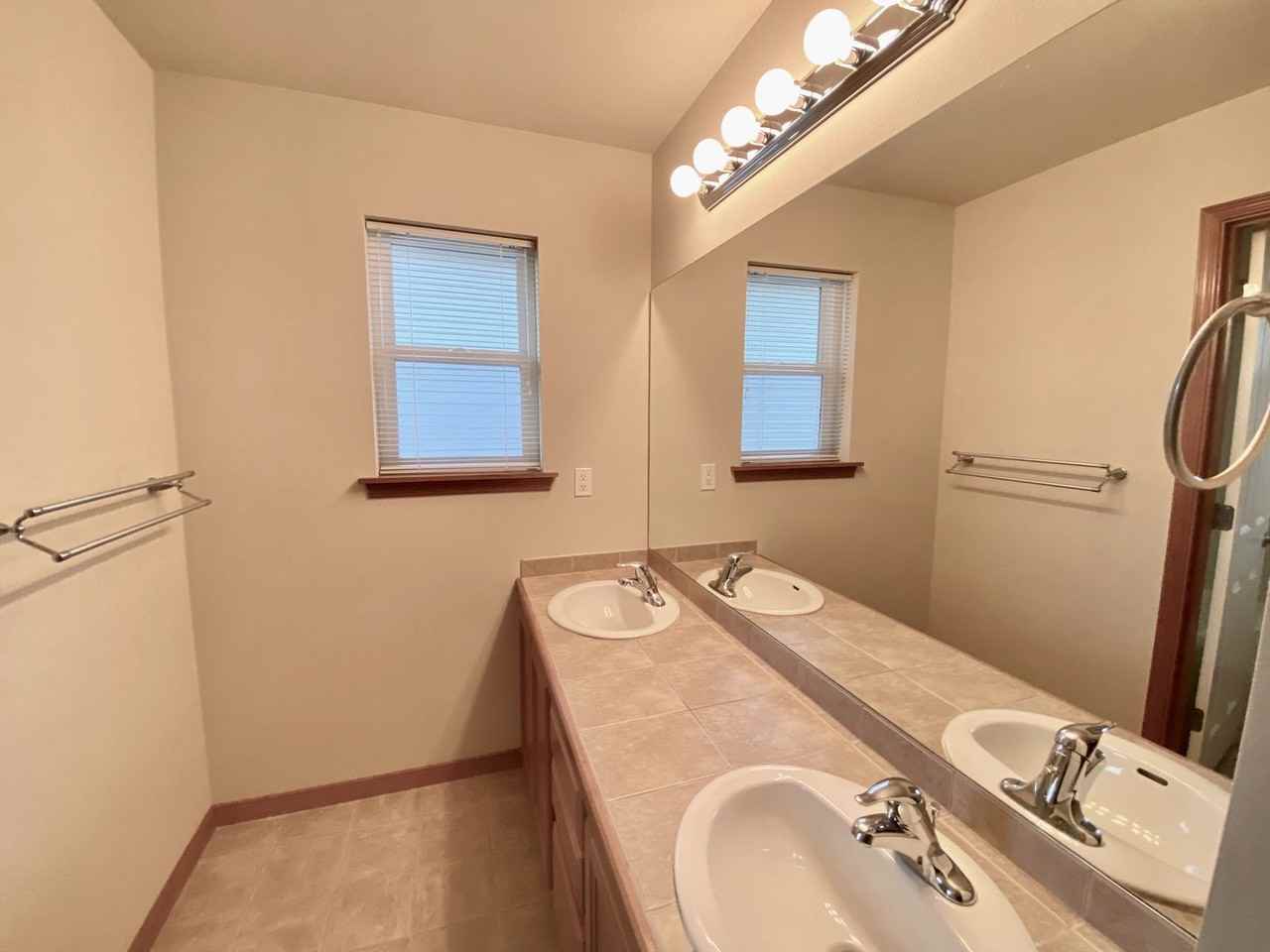 2533 143rd Ln Sw - Photo 6 of 13