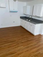 featured image of 421 N Willowbrook Ave