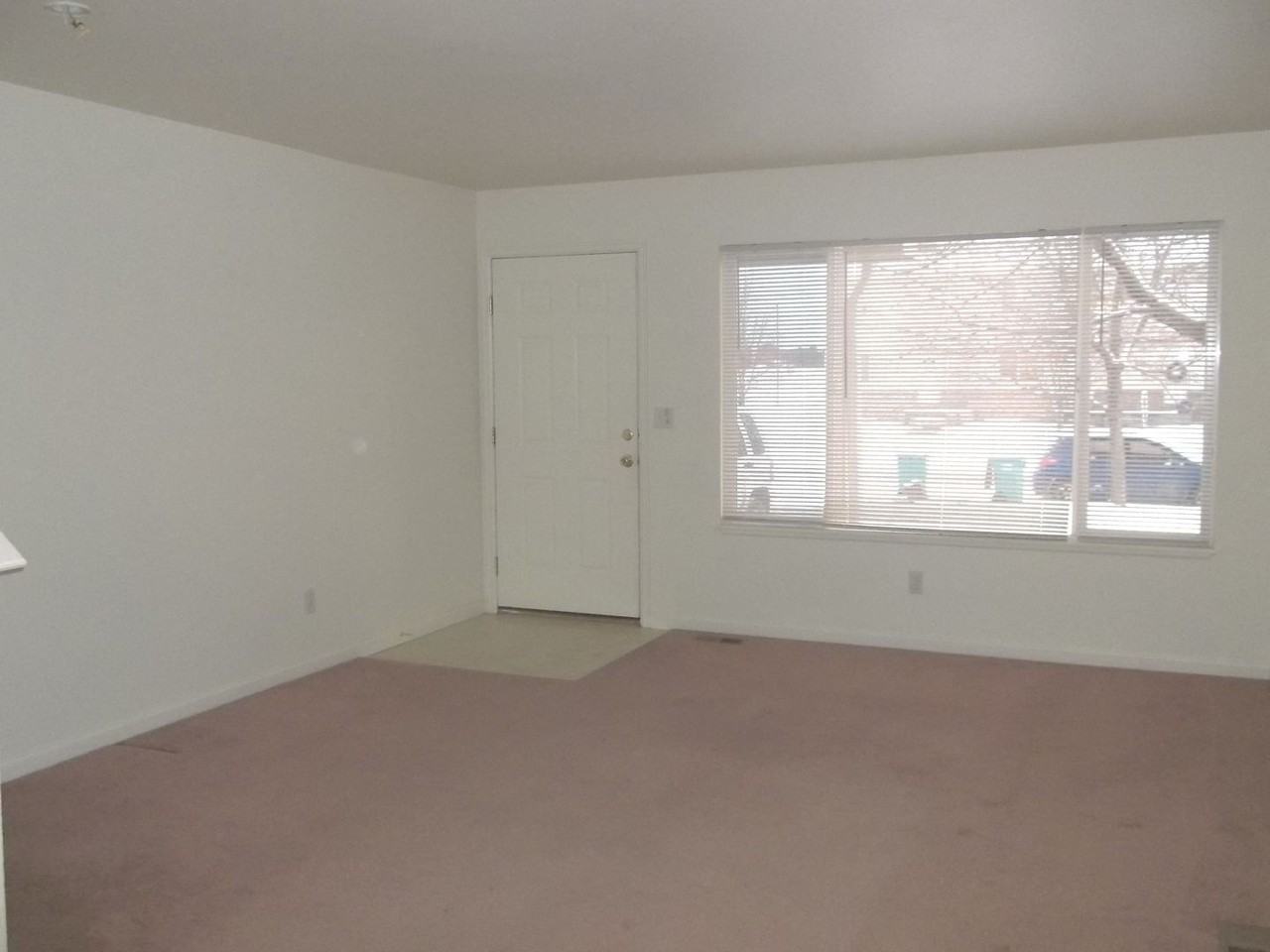 3301 Saratoga St #C - Photo 2 of 17