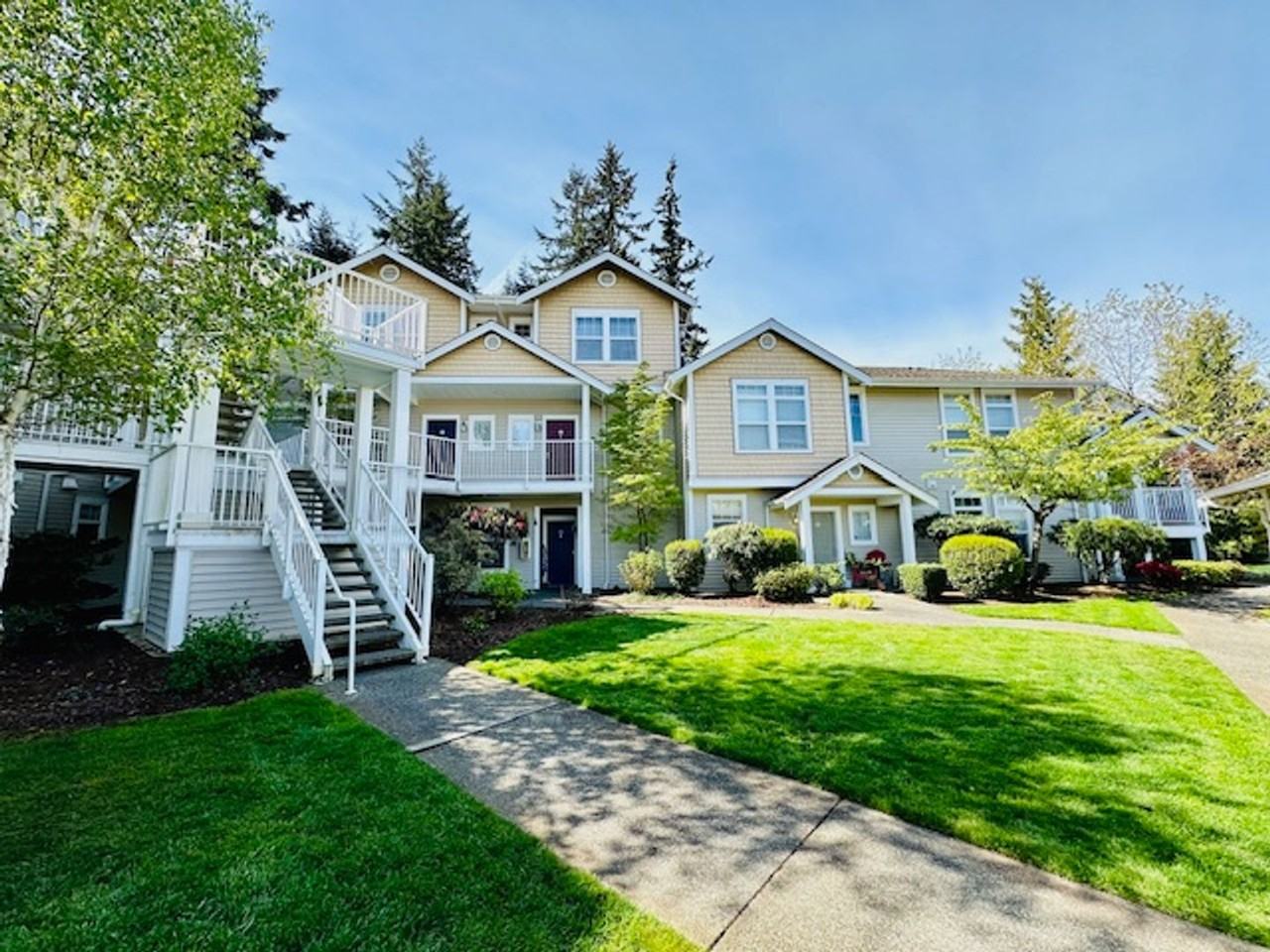 5400 Harbour Pointe Blvd #K206 - Photo 3 of 28