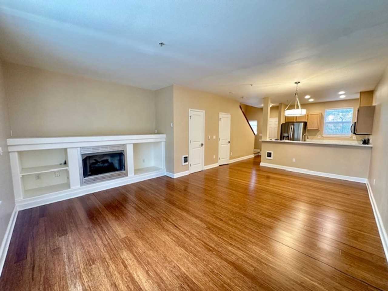 5400 Harbour Pointe Blvd #K206 - Photo 7 of 28