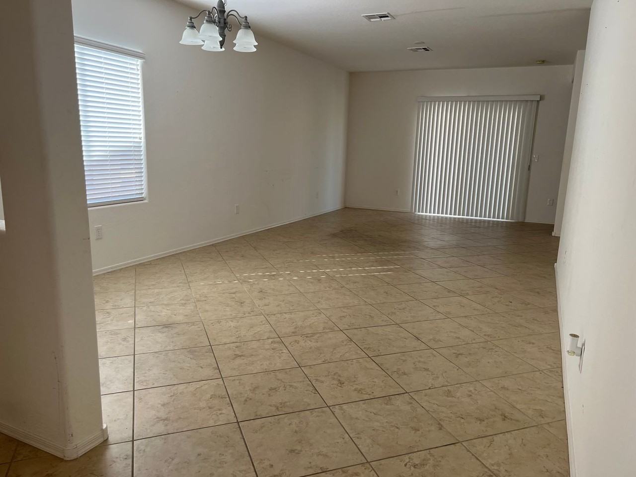 2712 Cheer Pheasant Ave - Photo 2 of 11