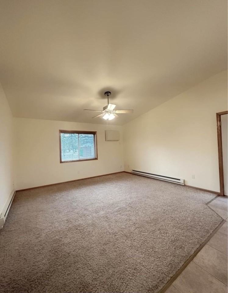 140 Michael Street - Photo 4 of 5