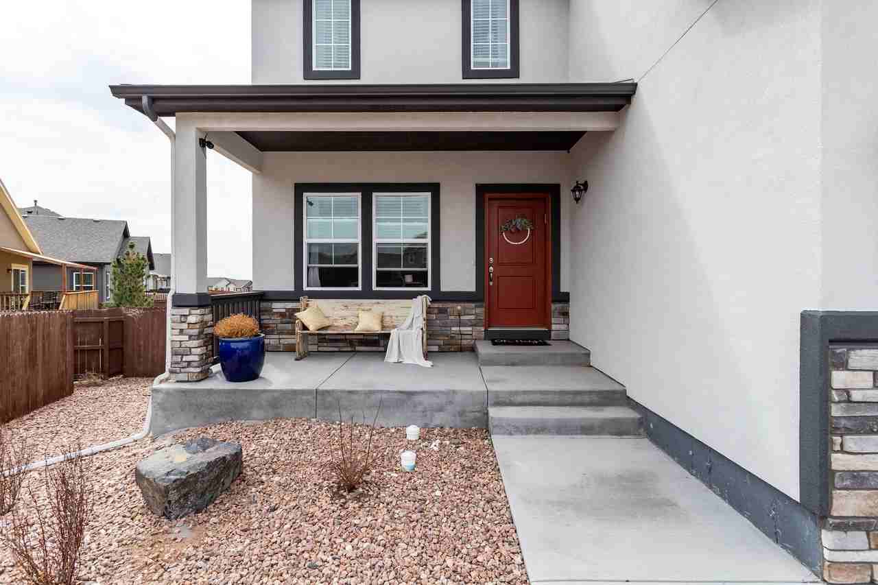 8021 Moorebank Dr - Photo 5 of 50