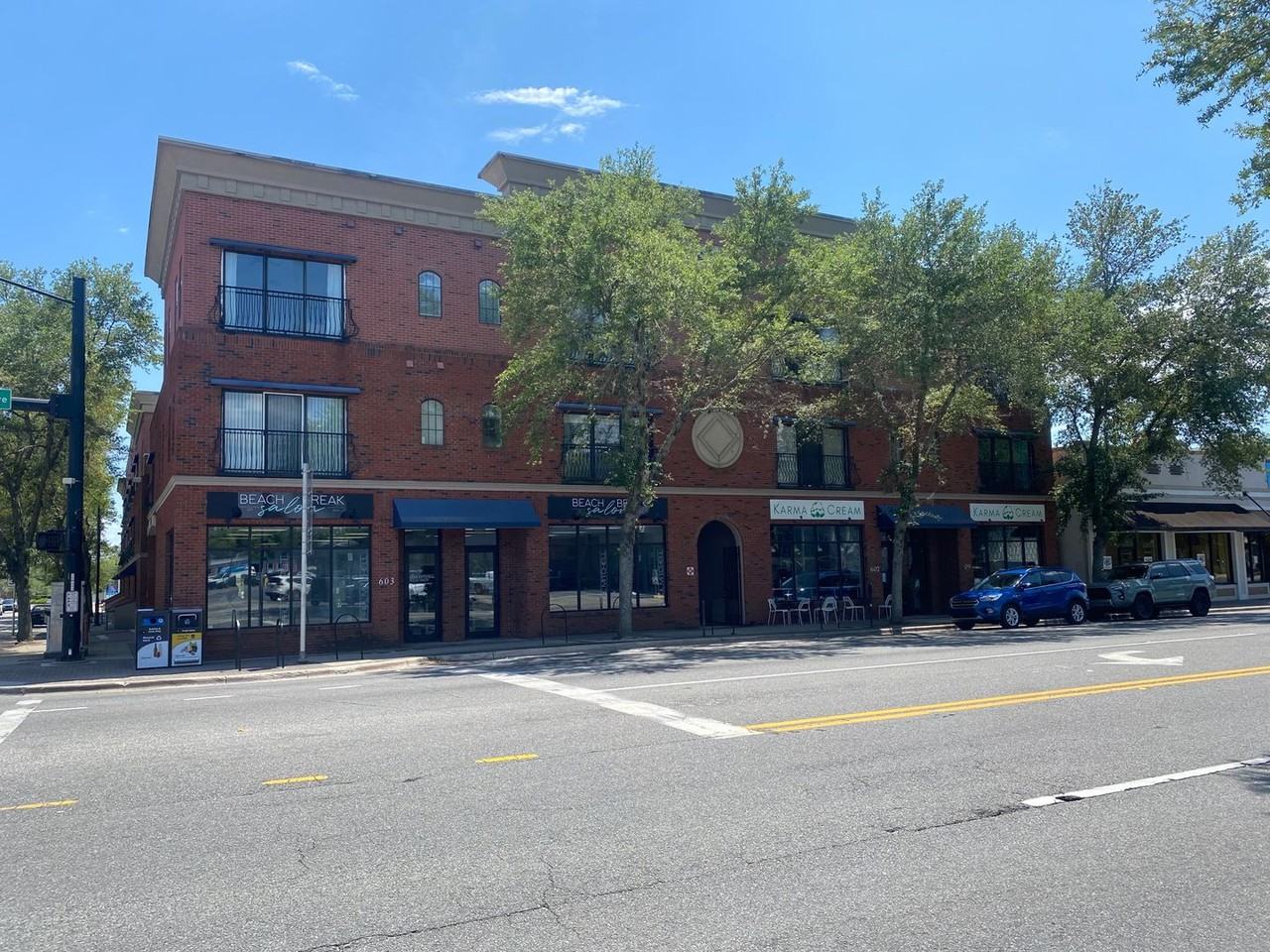 20 Sw 6th St #203 - Photo 2 of 16