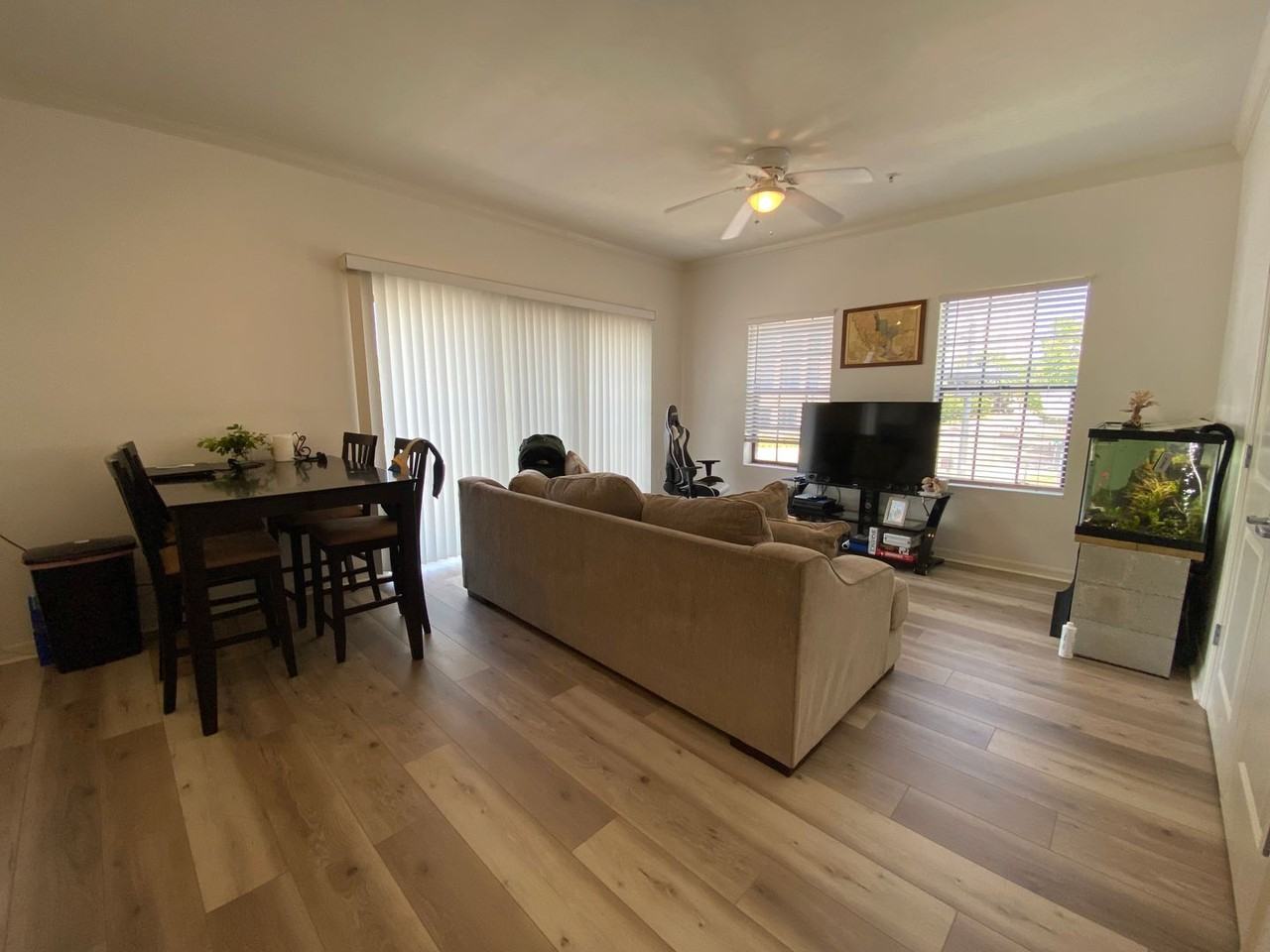 20 Sw 6th St #203 - Photo 3 of 16