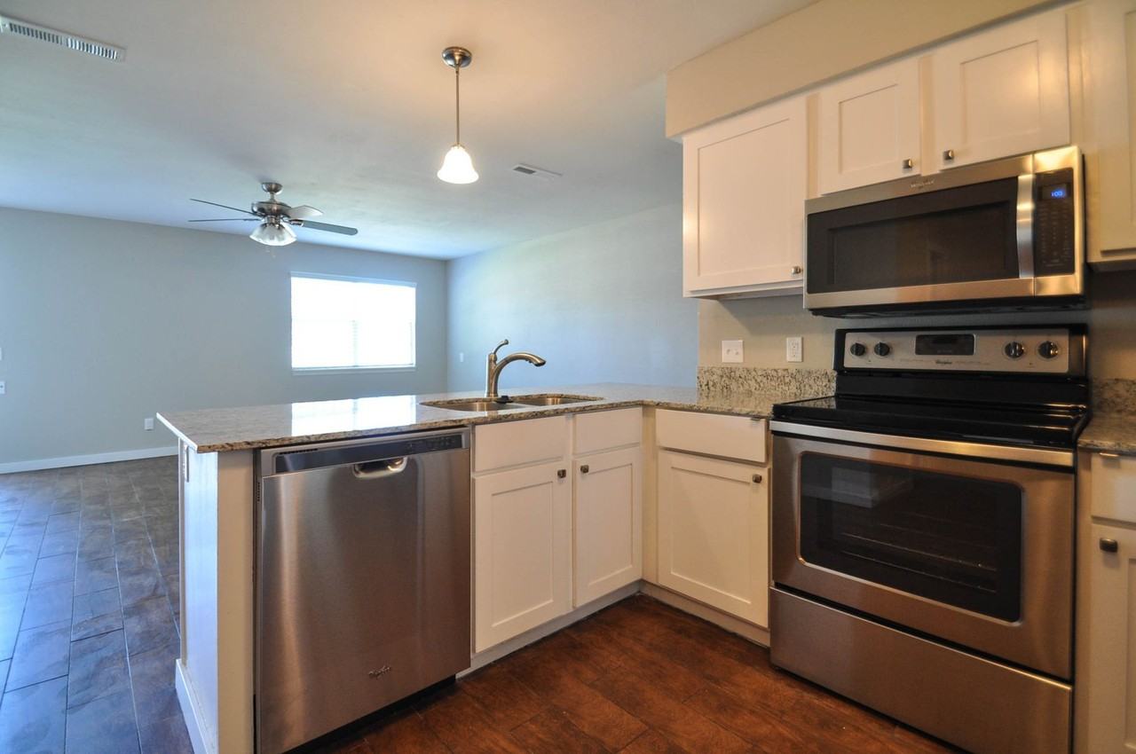 3048/3050 Mica - Photo 3 of 27