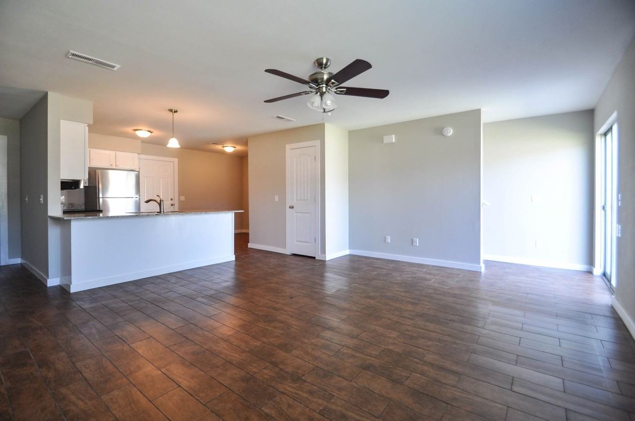 3048/3050 Mica - Photo 7 of 27