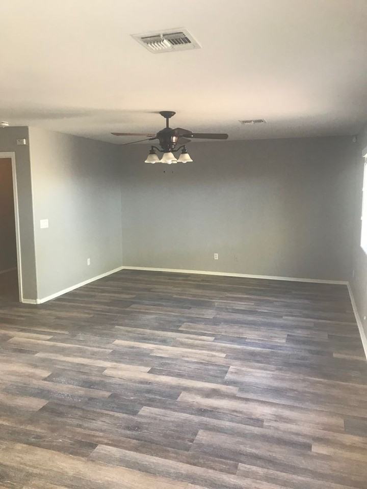 2348 E Meadow Lark Way - Photo 5 of 29