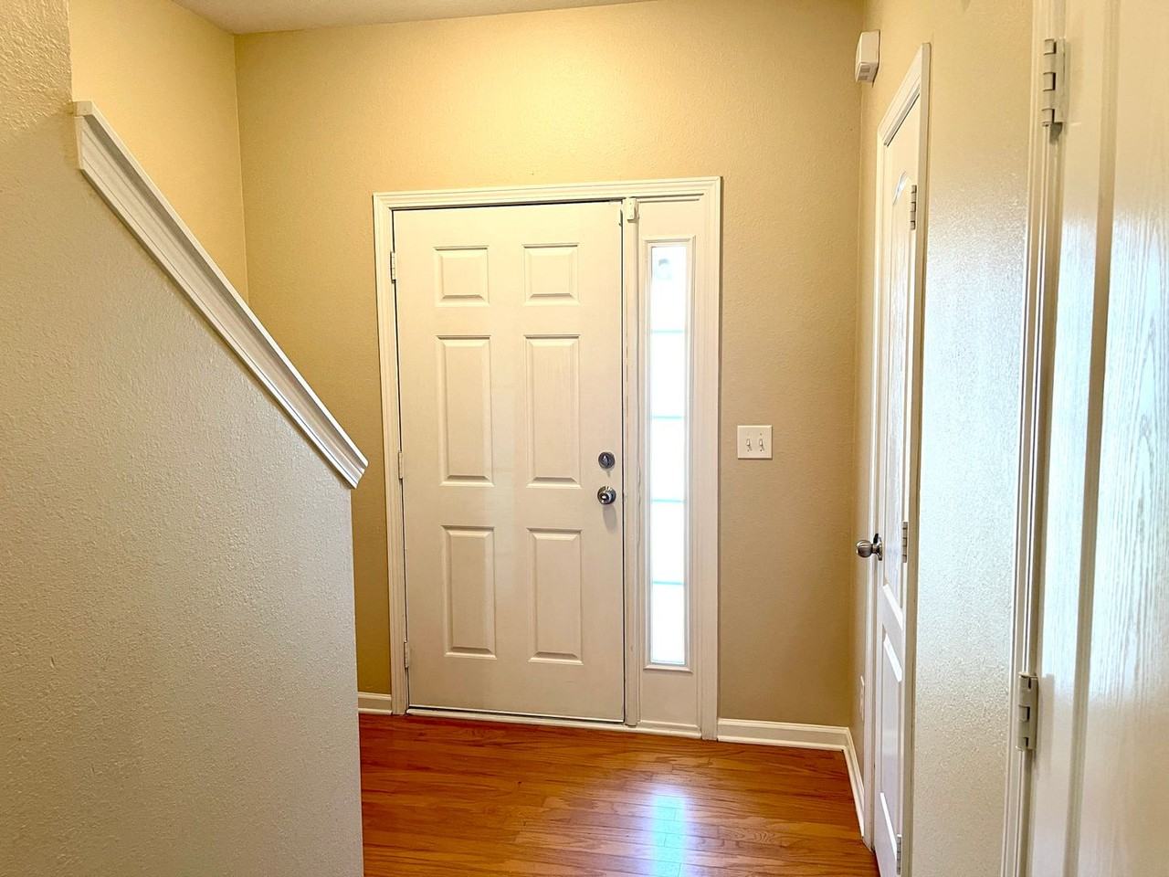 6938 Rogers Pt - Photo 3 of 22