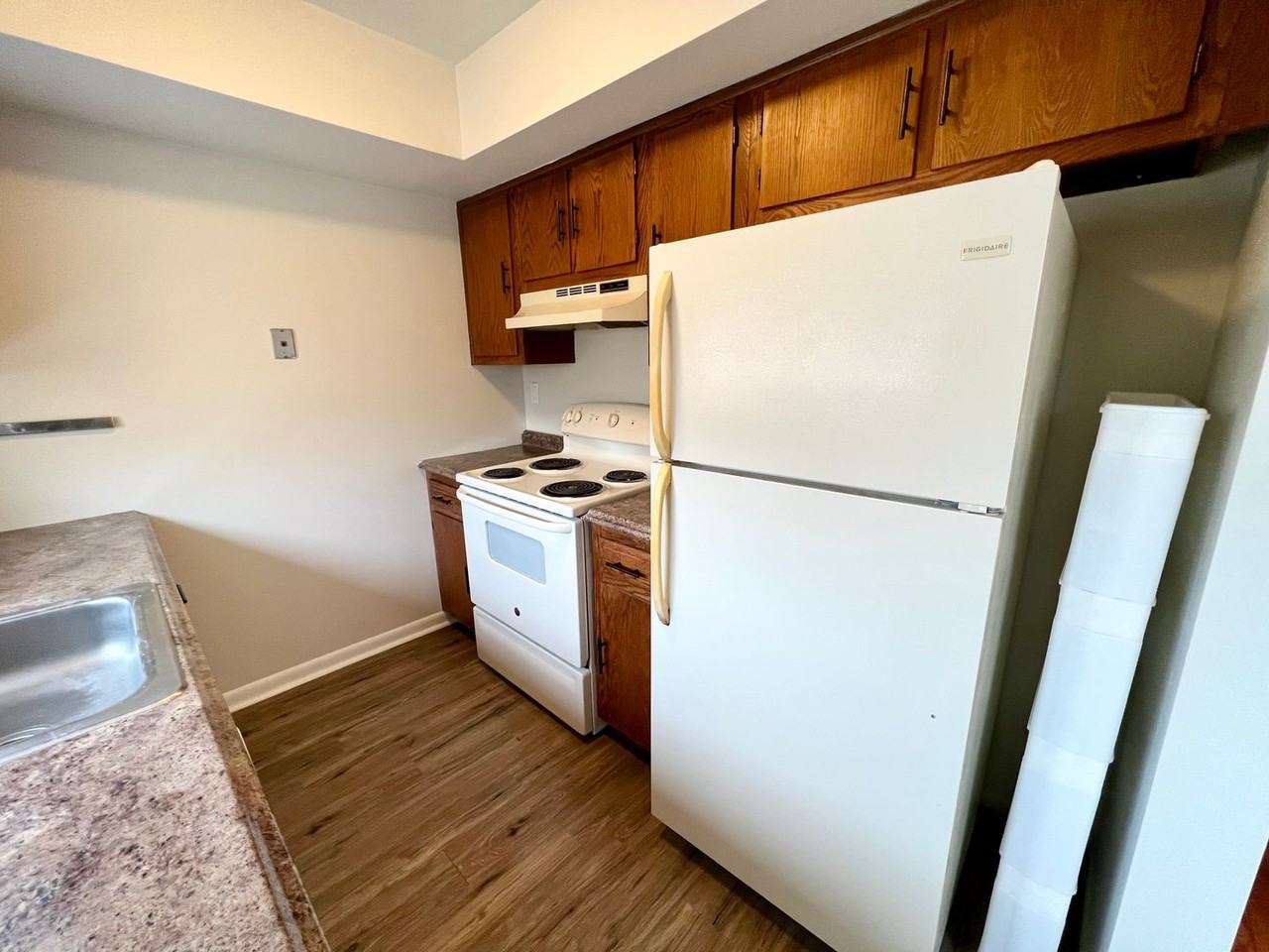2115 Arch St #B - Photo 5 of 24