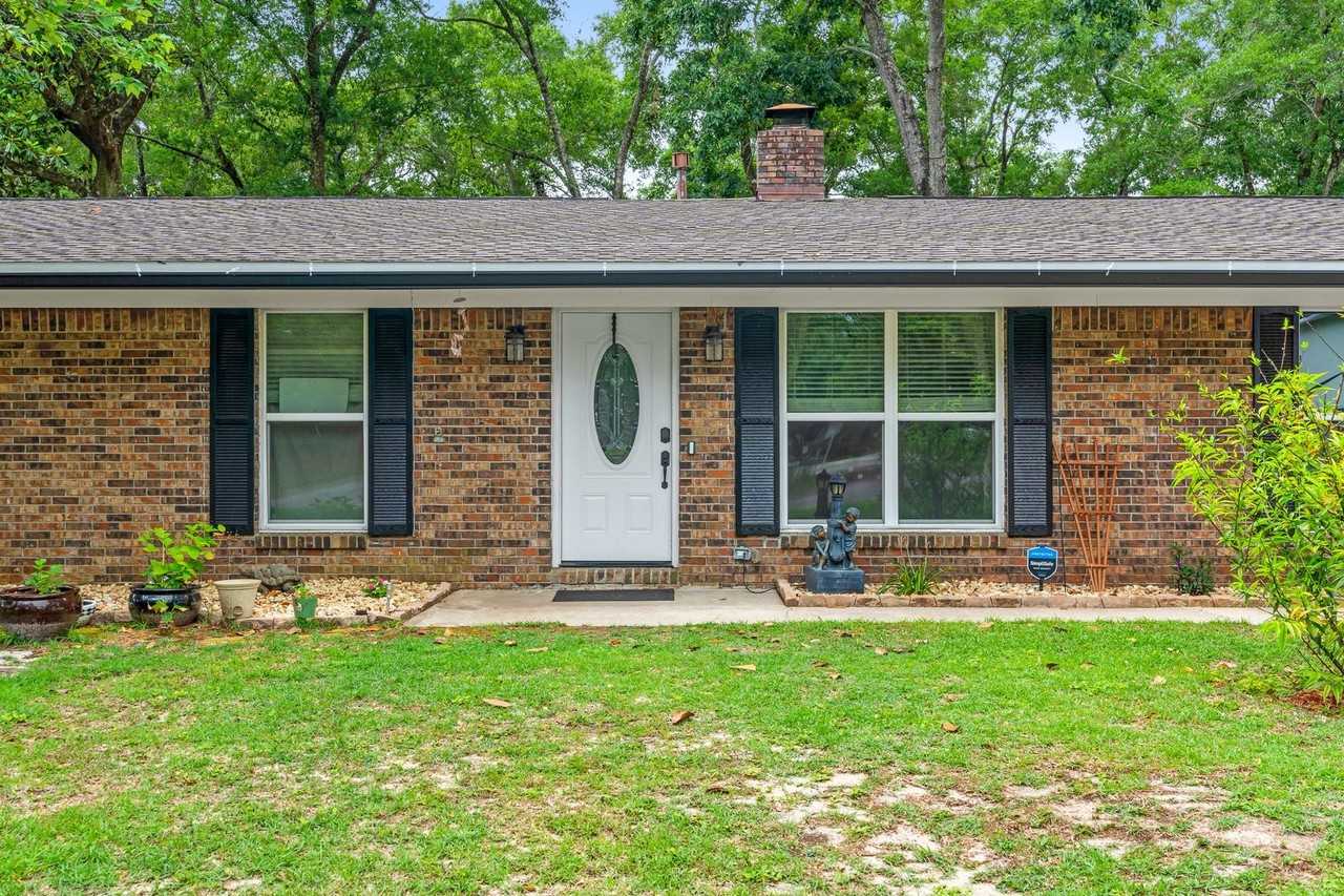 2442 Duncan Dr - Photo 2 of 42