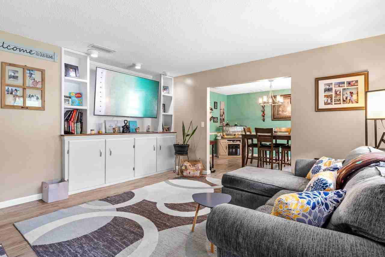 2442 Duncan Dr - Photo 5 of 42