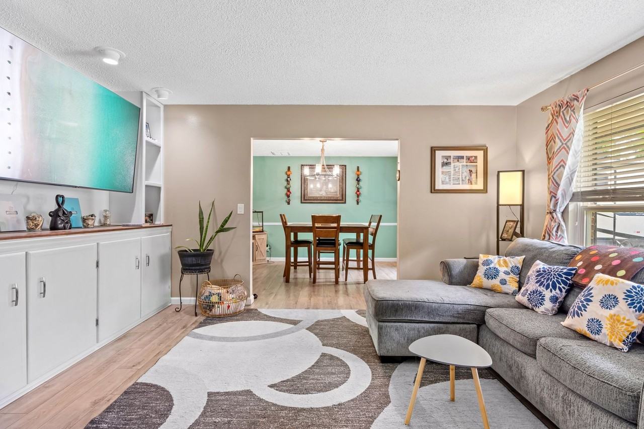 2442 Duncan Dr - Photo 6 of 42