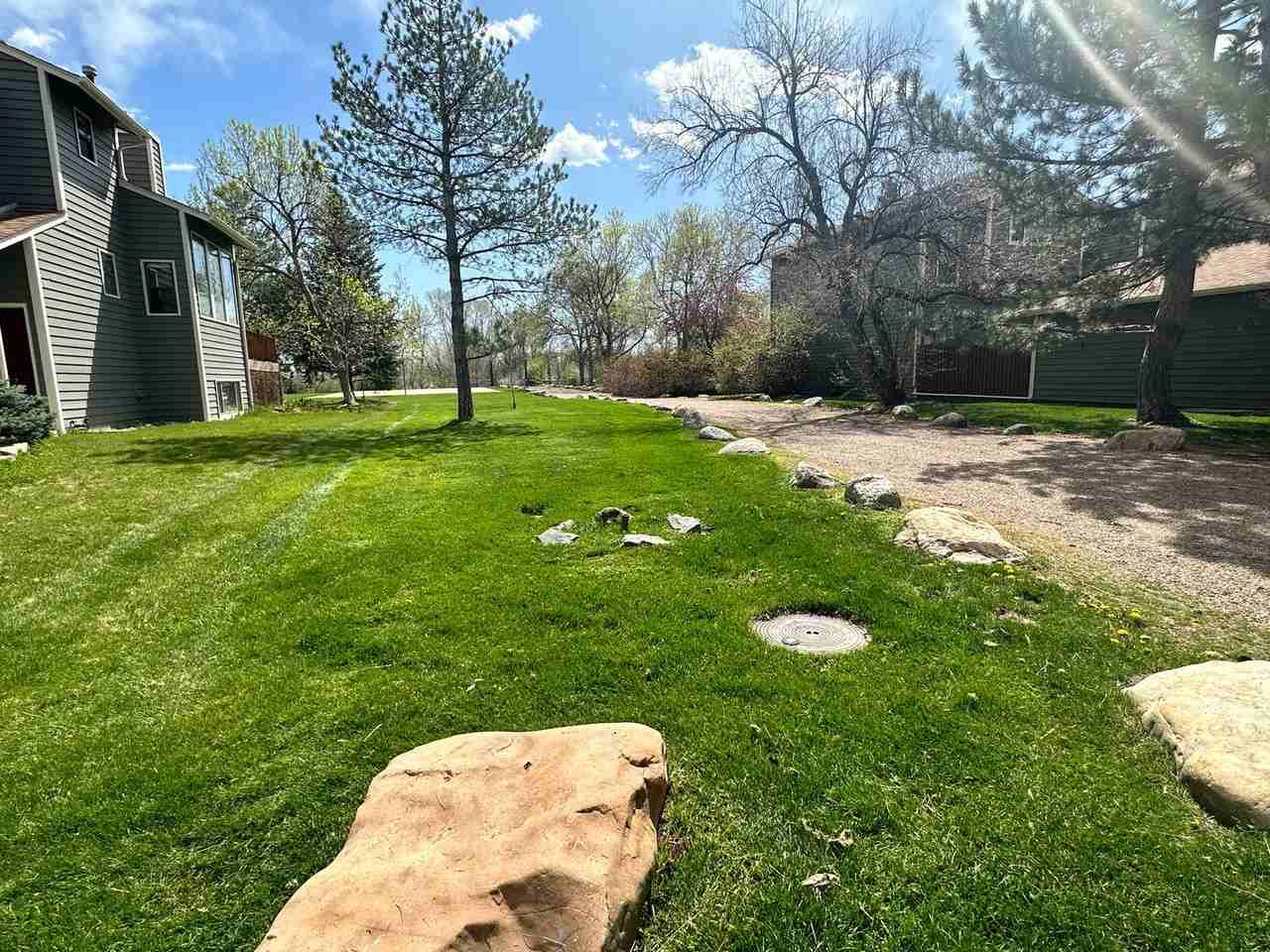 103 Mineola Ct - Photo 3 of 44