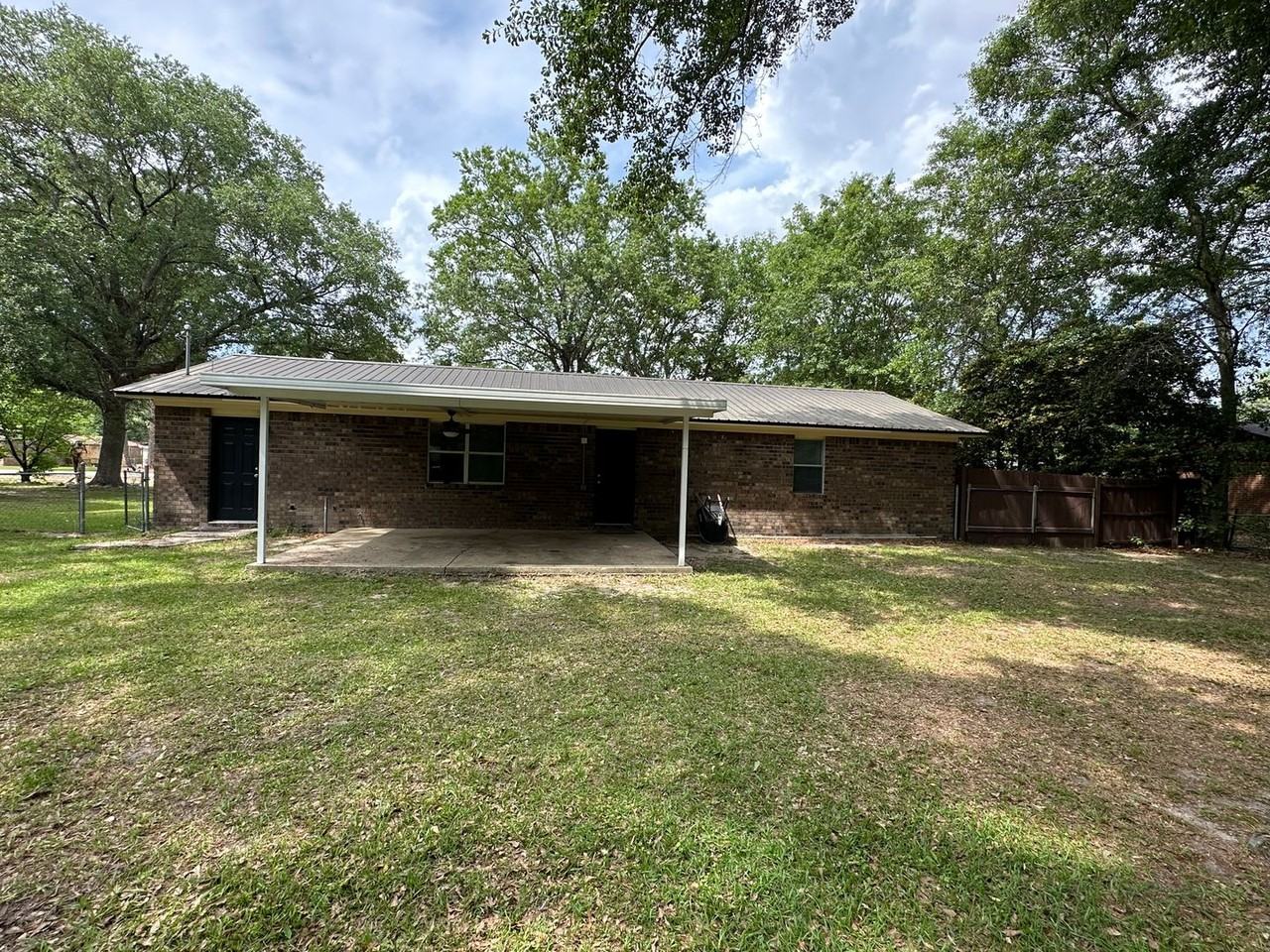 120 Katie Lynn St - Photo 2 of 13