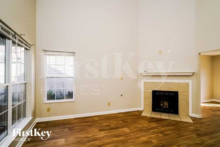 3165 Hemlock Way - Photo 2 of 15