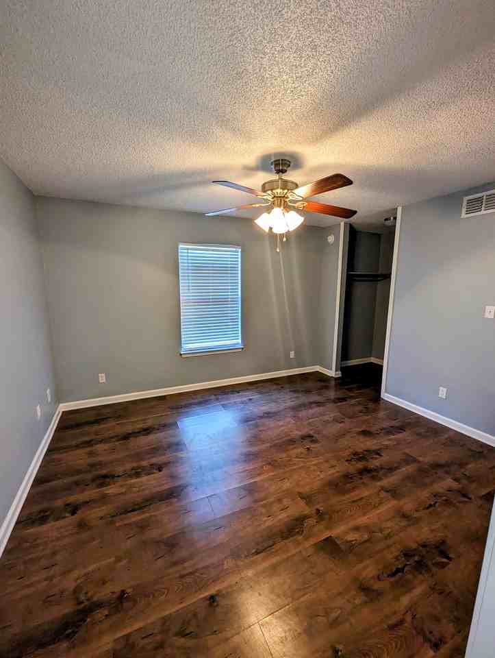 2201 Scenic Hwy #H4 - Photo 7 of 14