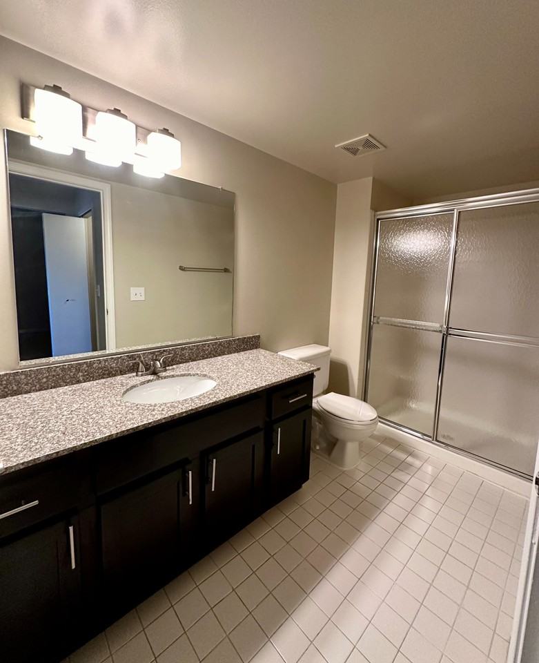 300 Eagle Pond Dr - Photo 3 of 4