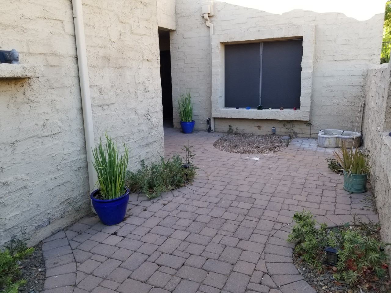 16445 N 29th Dr - Photo 2 of 19