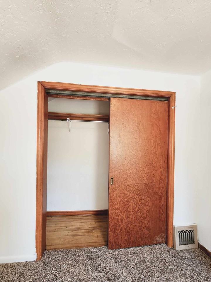 265 Stevens St W #2 - Photo 5 of 15