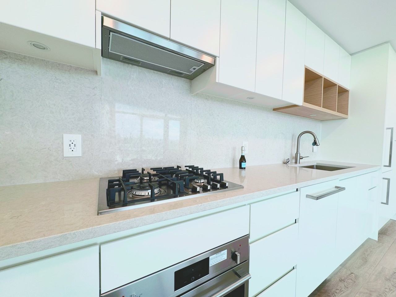 4433 Alaska Street #1805 - Photo 7 of 16