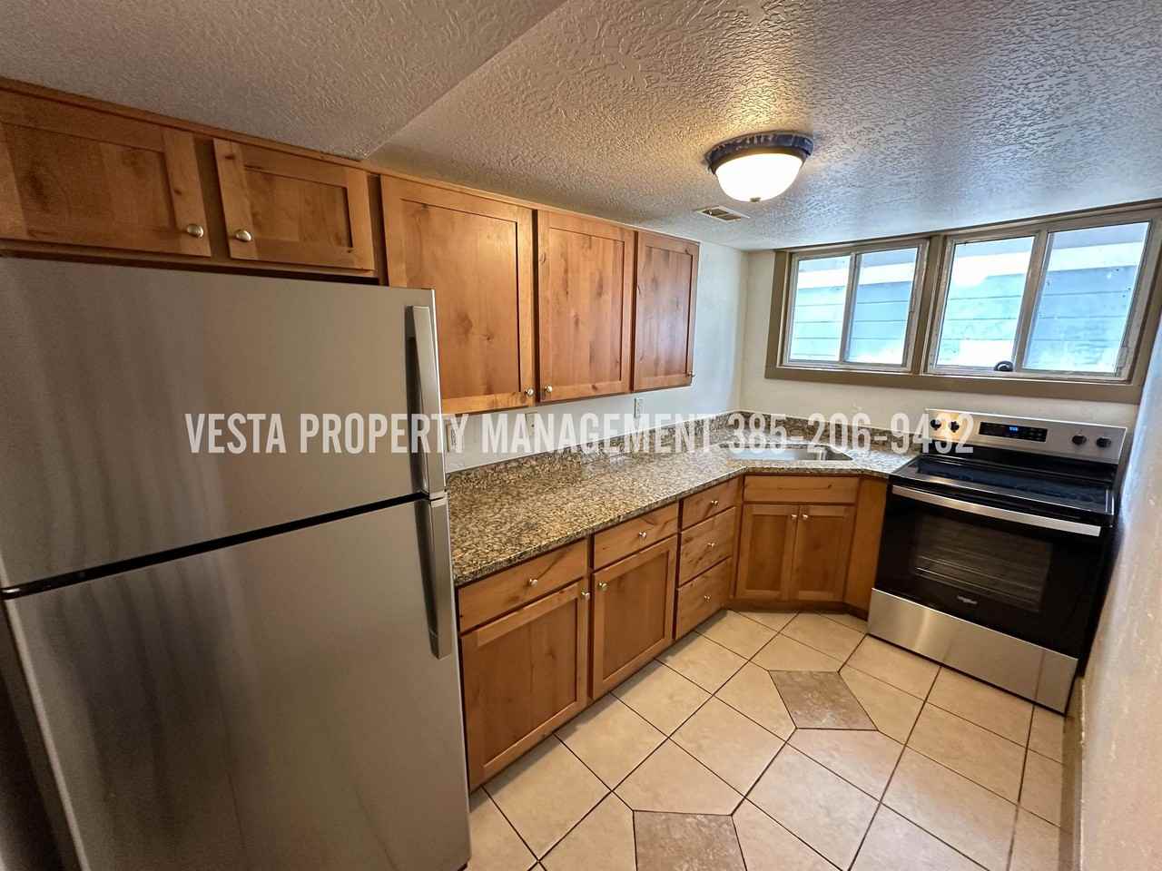 2201 Jefferson Ave #C - Photo 4 of 23
