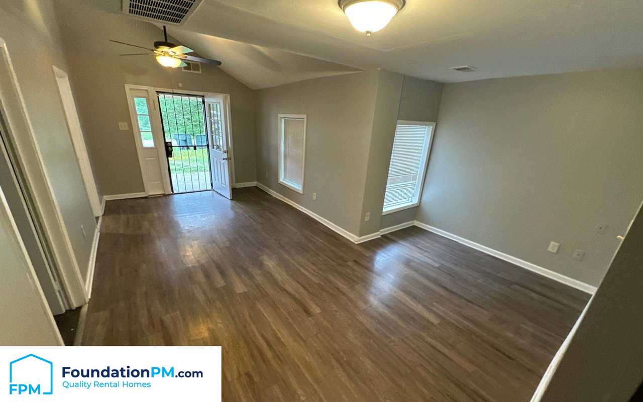 3259 Cypress Rd #1 - Photo 5 of 11