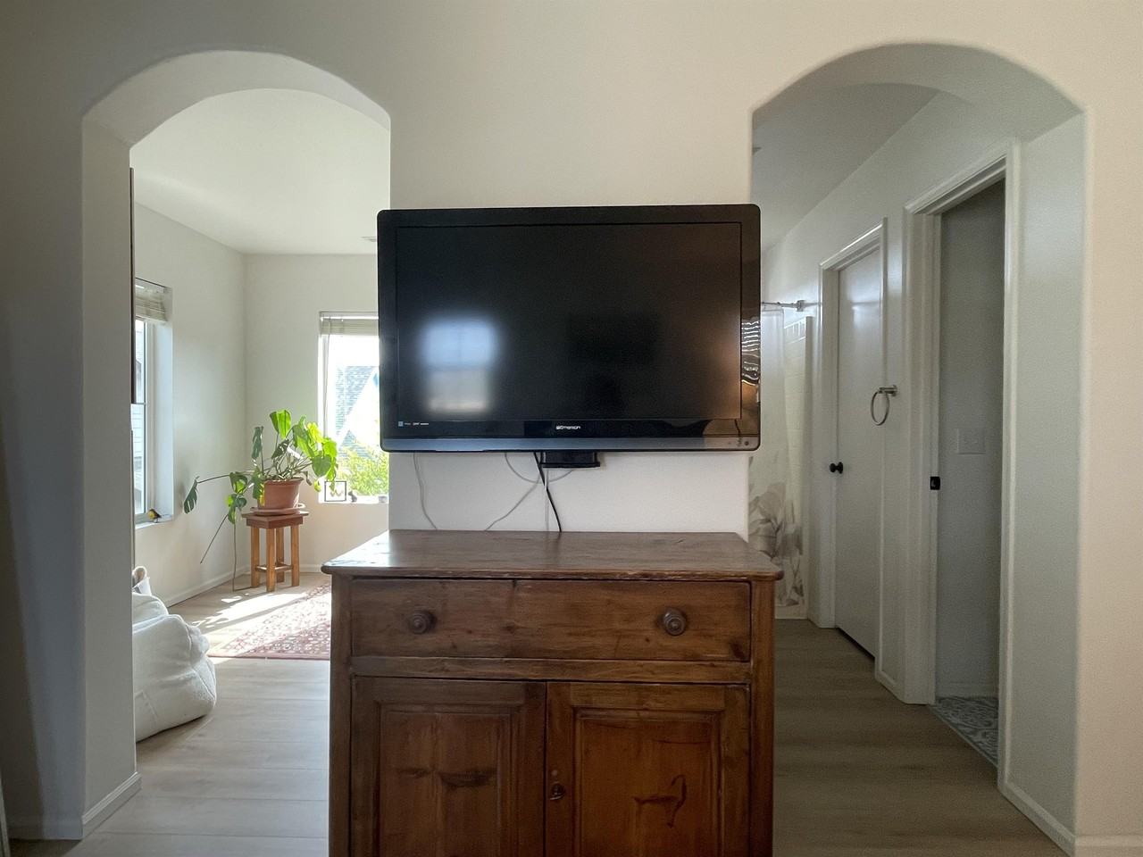 1635 Hamlet Ln #1 - Photo 2 of 35