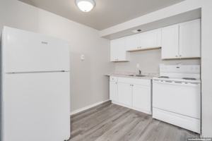 featured image of 1031 Hunt Ave