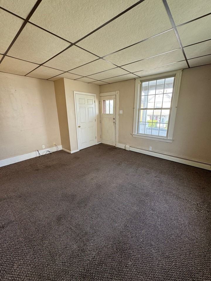 1260 Allison Ave #0 - Photo 7 of 18