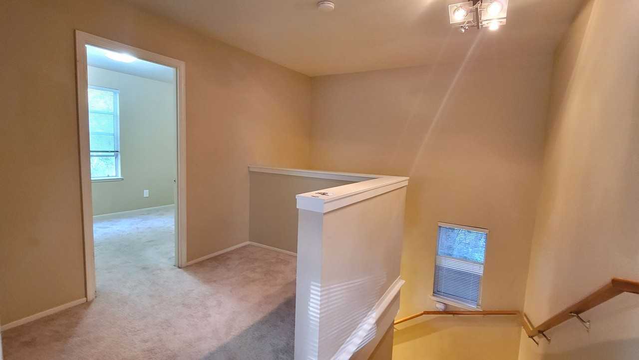 1312 Q St - Photo 3 of 25