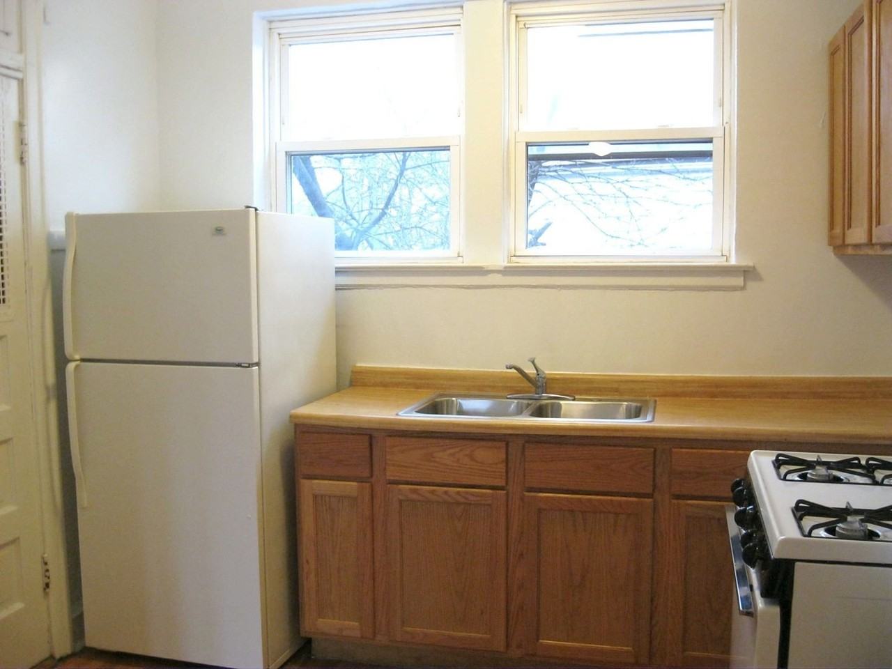 2944 Albany LLC - Photo 5 of 10