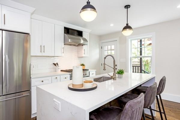 10 Brook St #1 - Photo 5 of 25